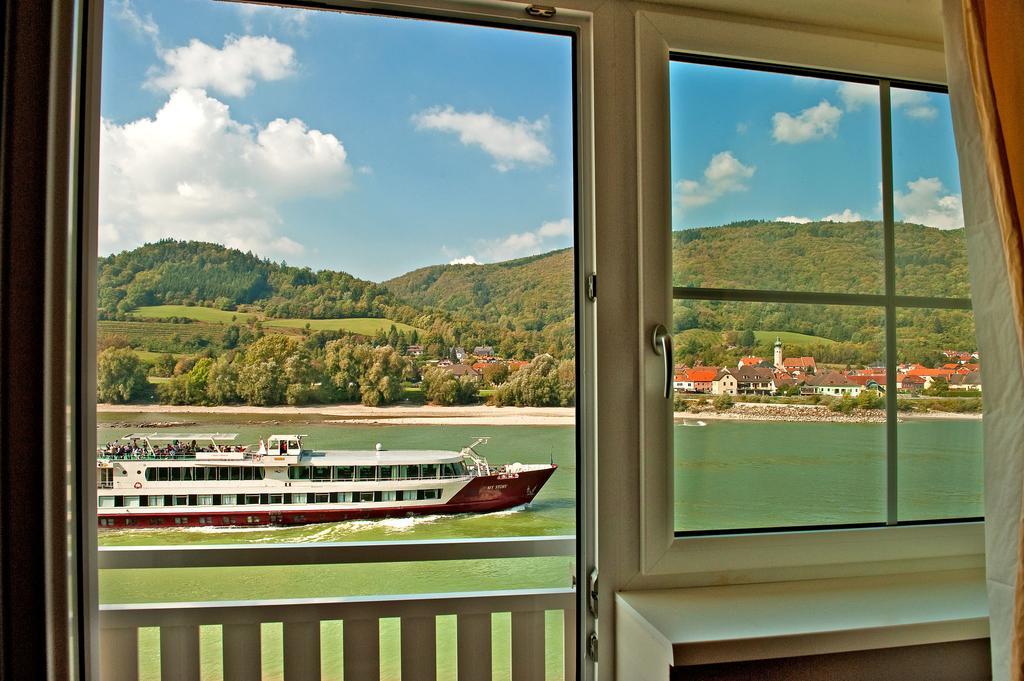 Aggsbach Romantikhotel Residenz Wachau מראה חיצוני תמונה